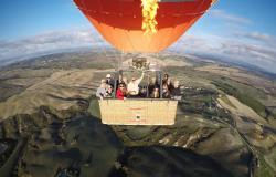 Ballon with mom 